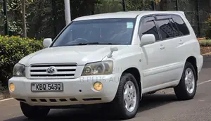 Toyota Kluger 2004 White