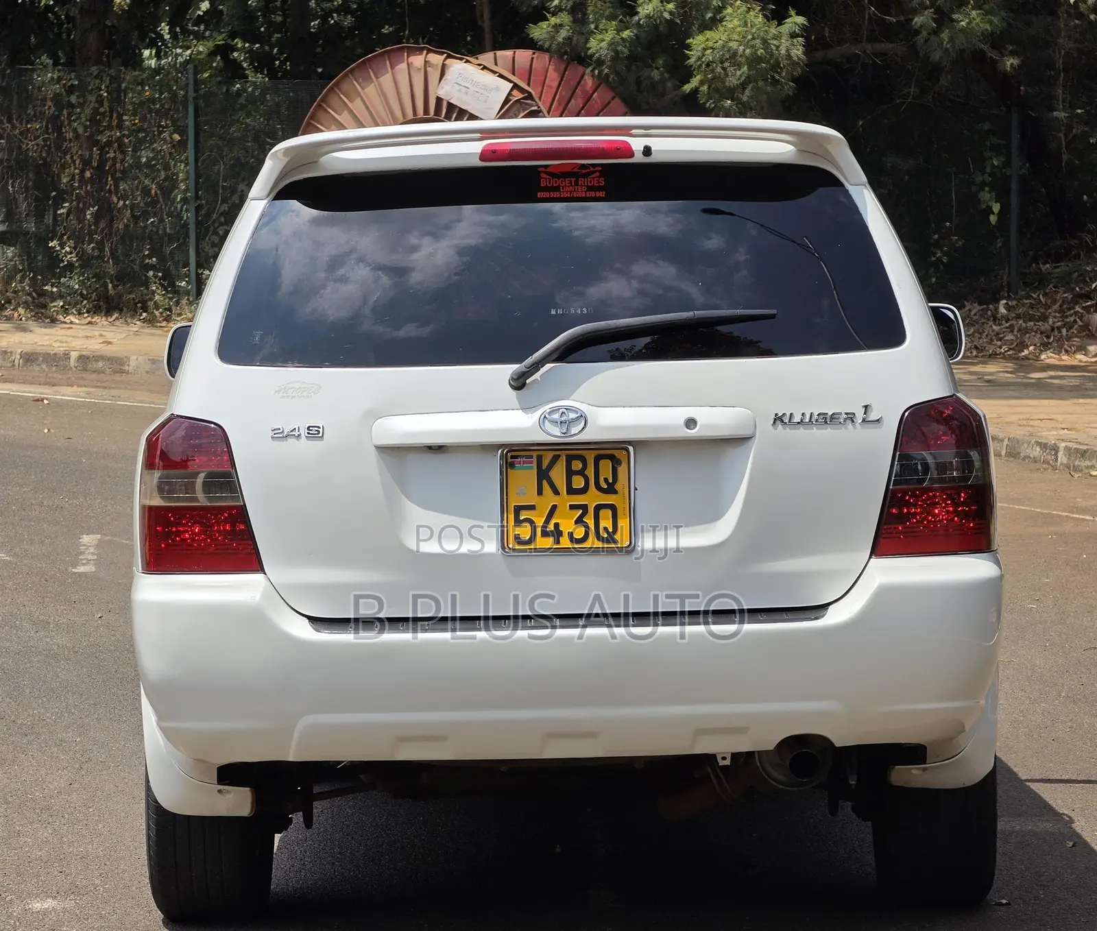 Toyota Kluger 2004 White