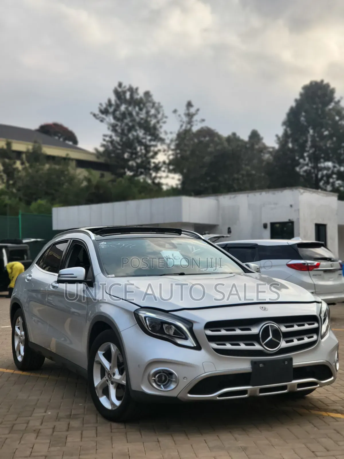 Mercedes-Benz GLA-Class 2019 Silver