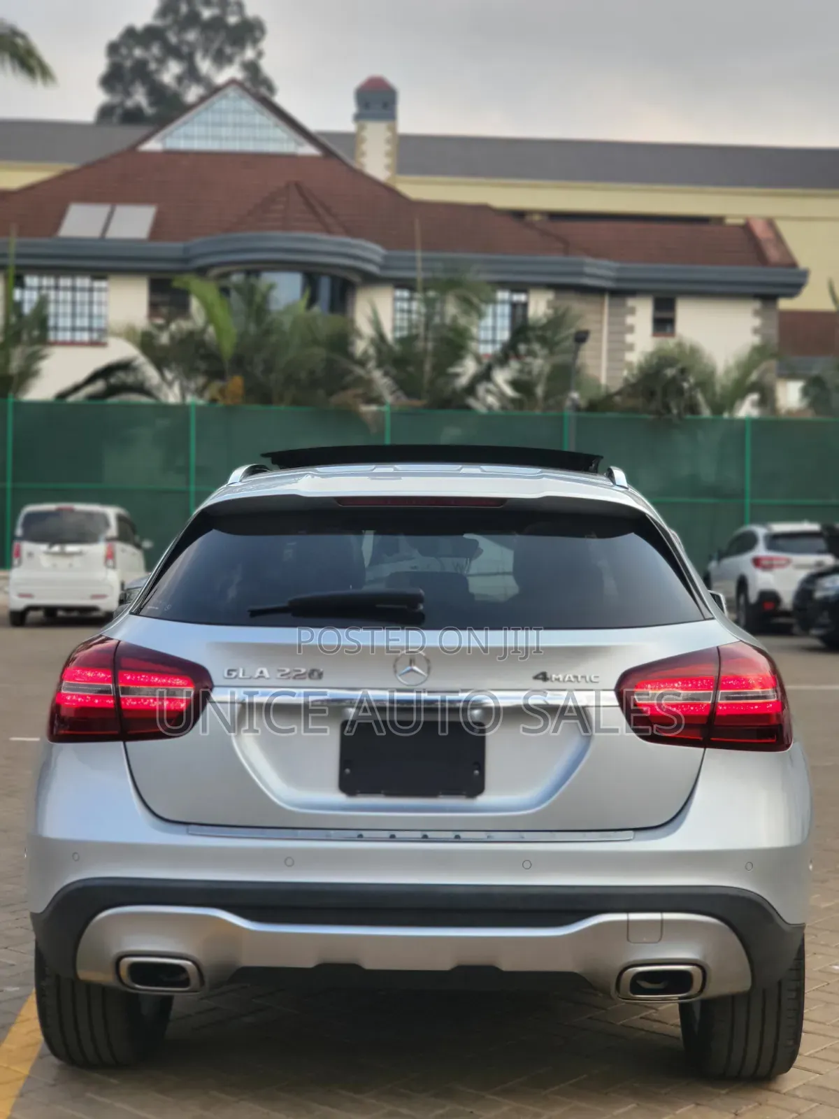 Mercedes-Benz GLA-Class 2019 Silver