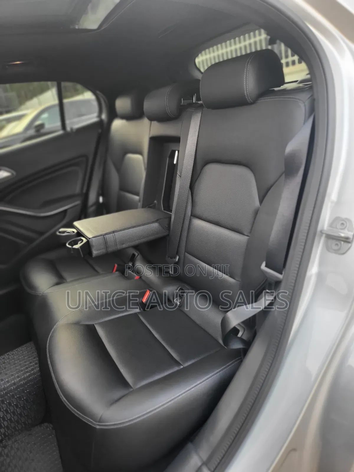 Mercedes-Benz GLA-Class 2019 Silver
