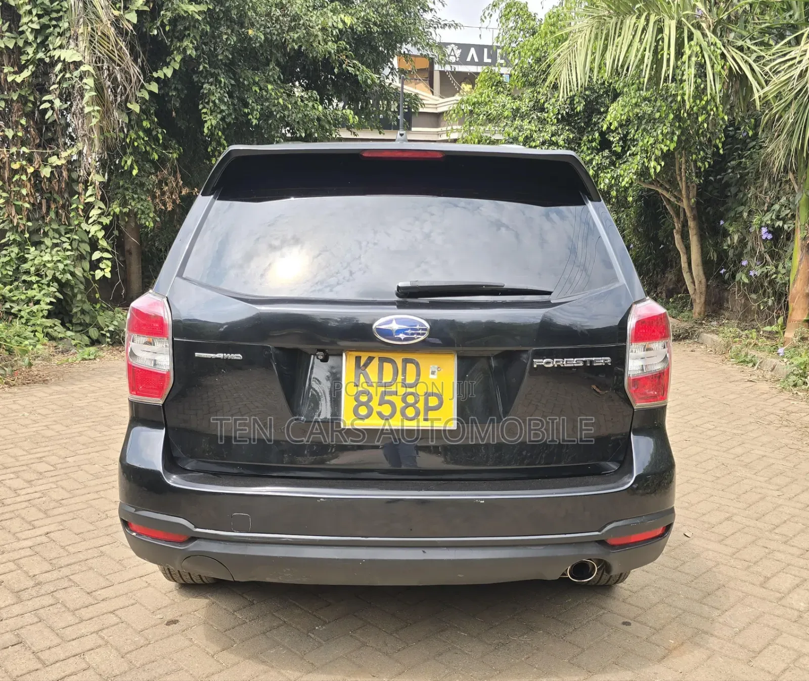 Subaru Forester 2015 Black