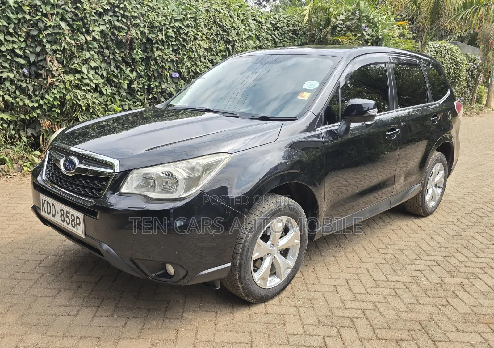 Subaru Forester 2015 Black