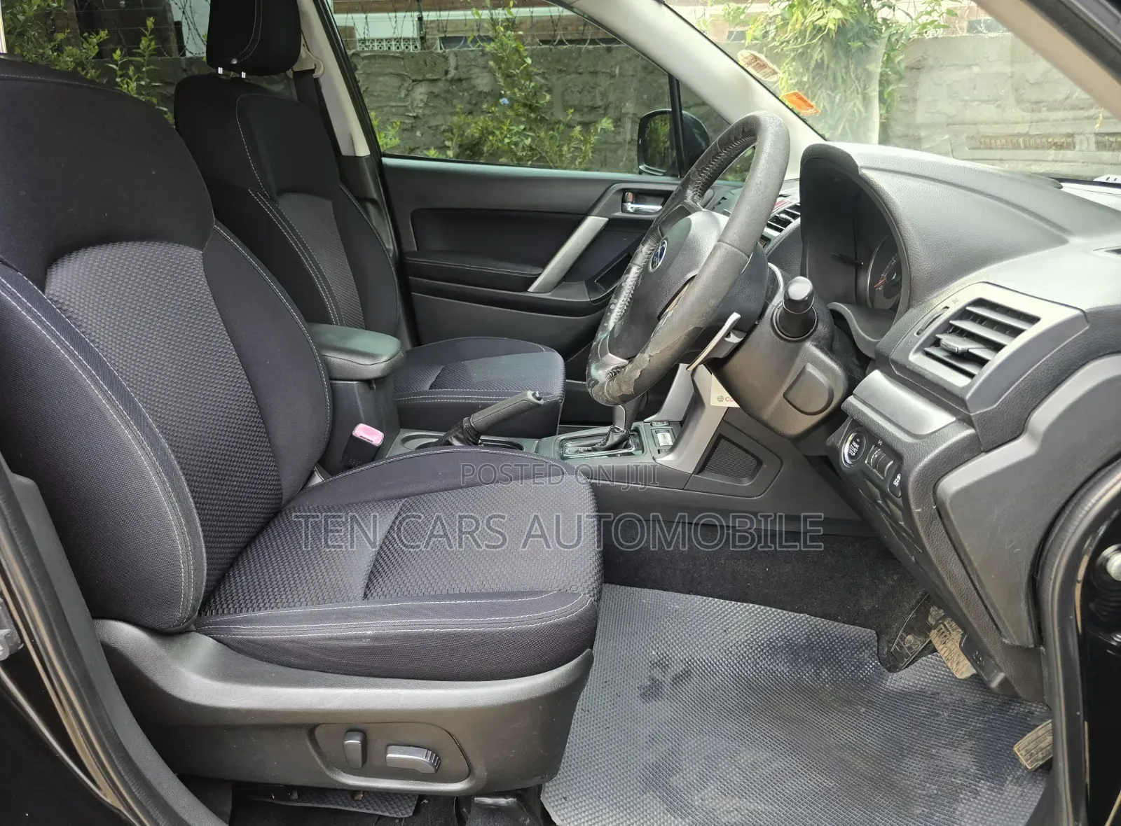Subaru Forester 2015 Black