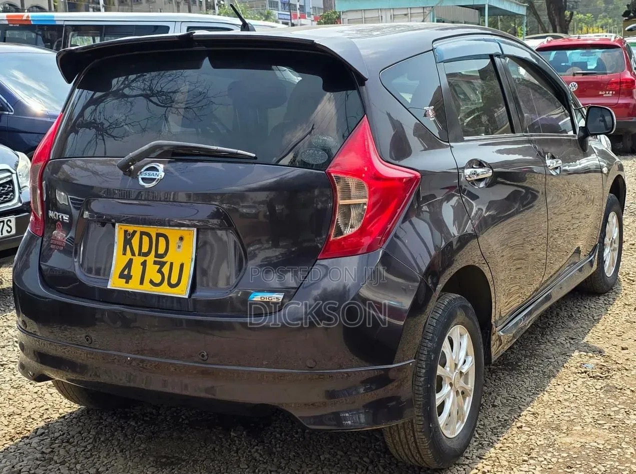 Nissan Note 2014 Purple