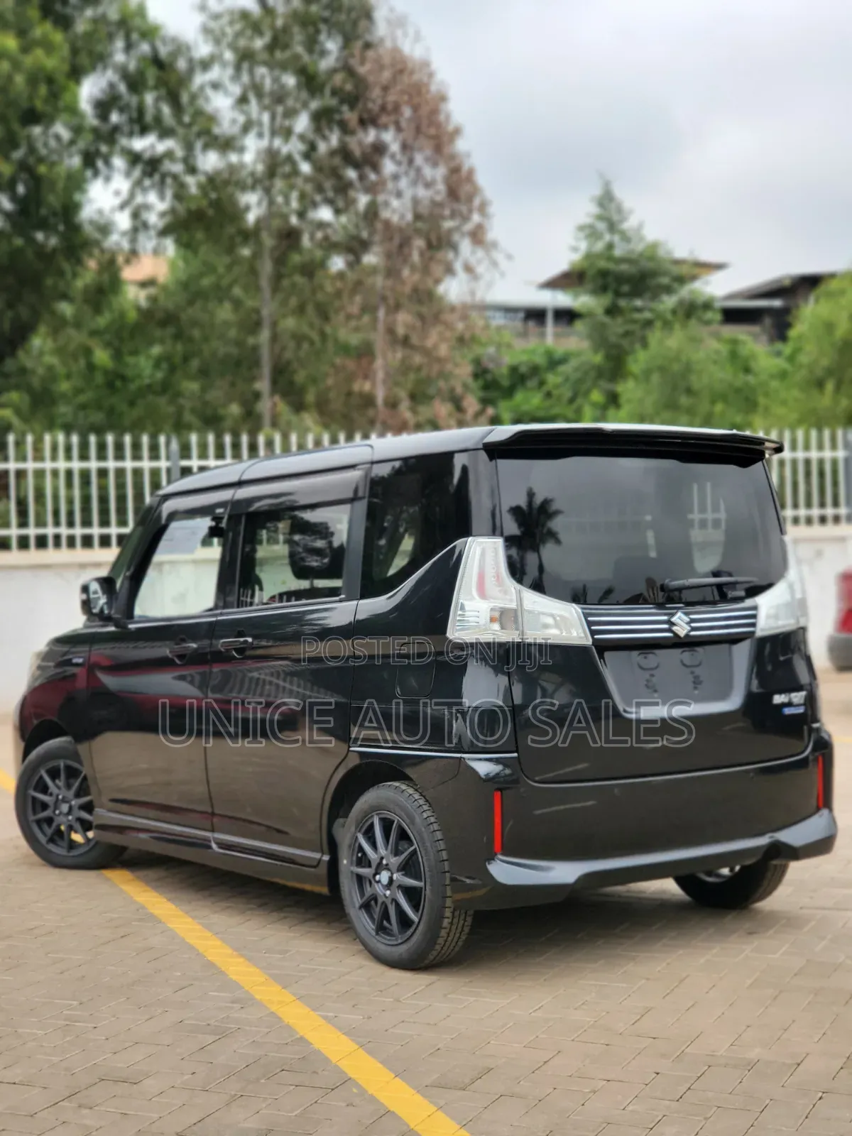 Suzuki Solio 2019 Black