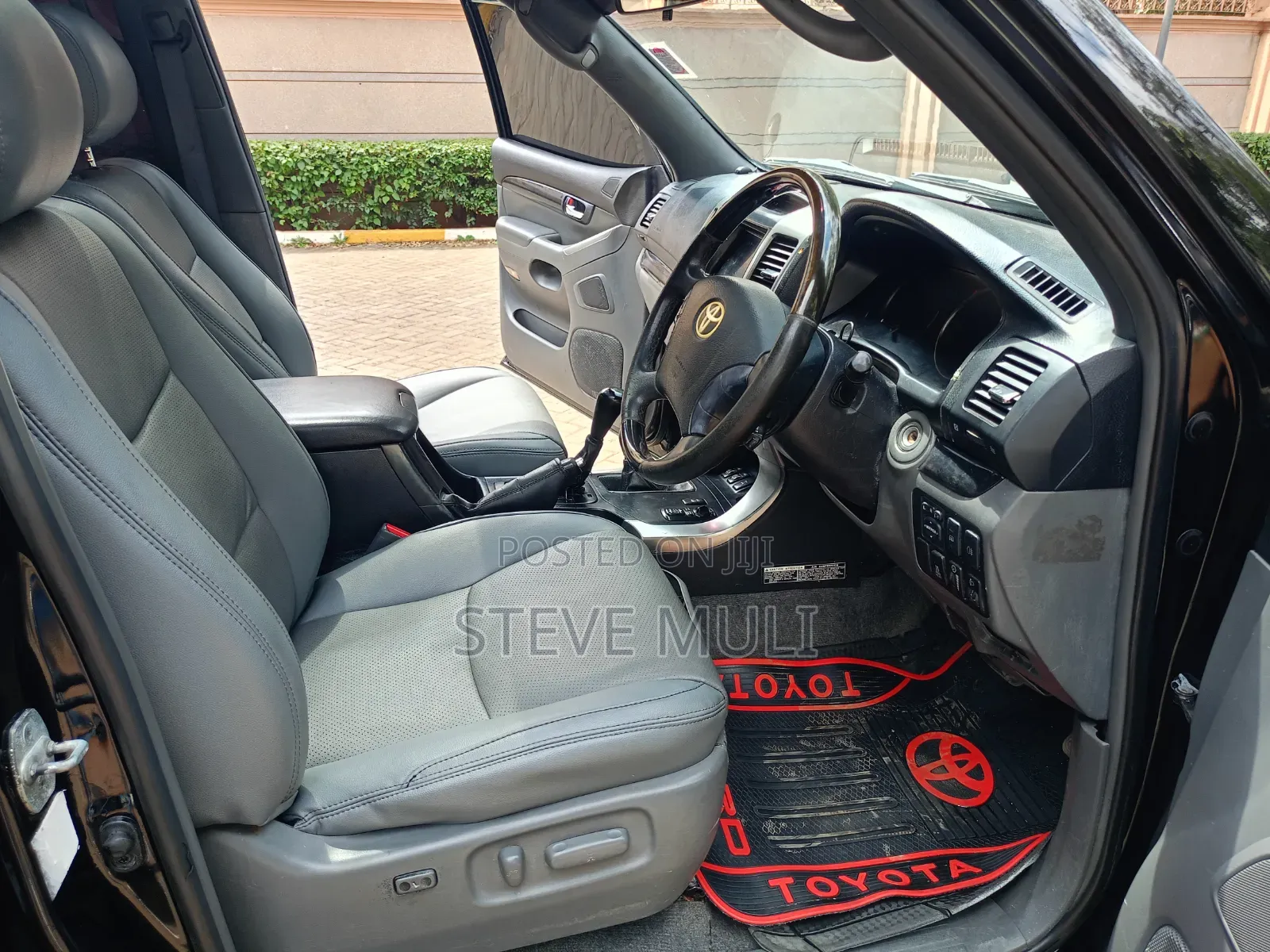 Toyota Land Cruiser Prado 2009 Black