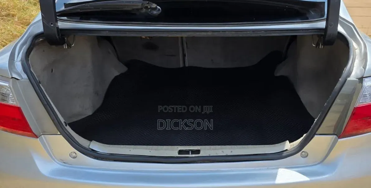 Toyota Premio 2009 Silver