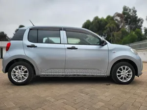 Toyota Passo 2019 Silver