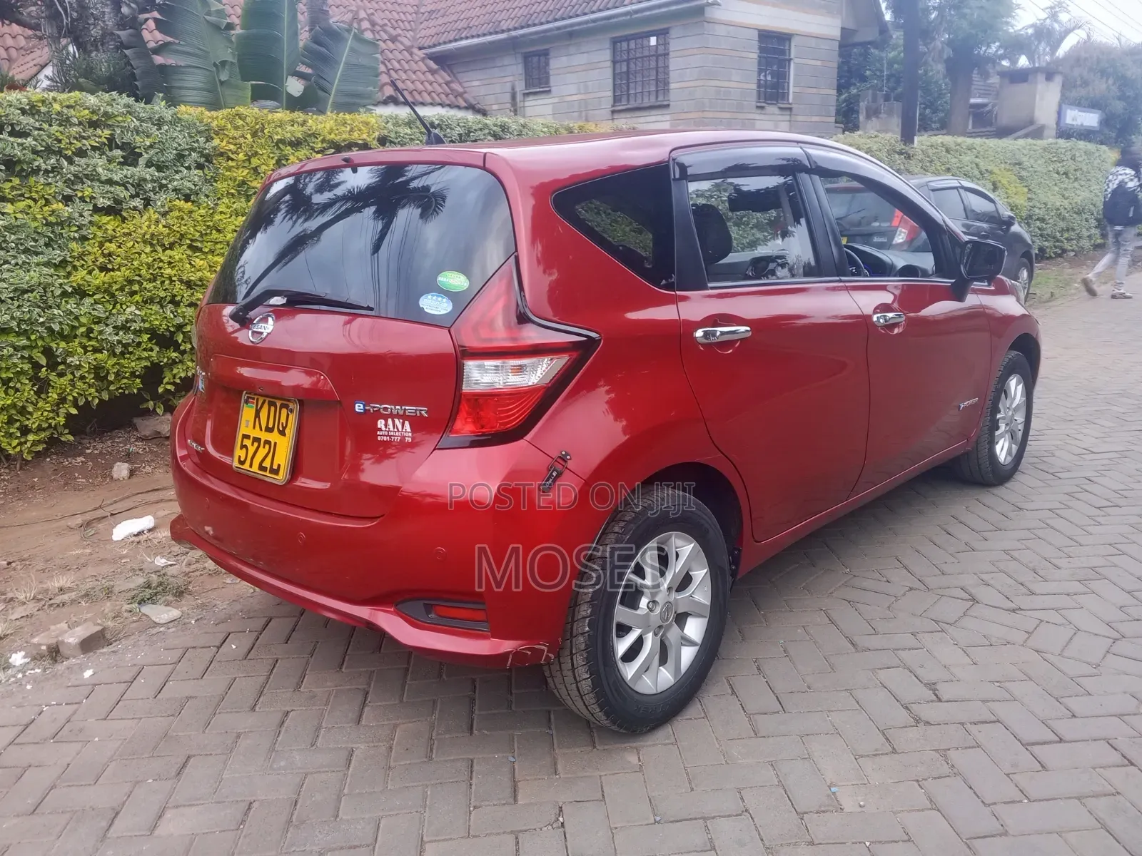 Nissan Note 2017 Red