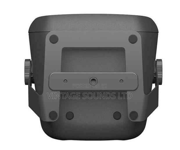 Yamaha STAGEPAS 100BTR 100W Bluetooth Speaker - thumbnail 3