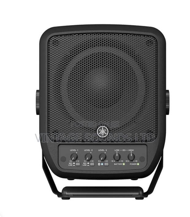Yamaha STAGEPAS 100BTR 100W Bluetooth Speaker - thumbnail 4