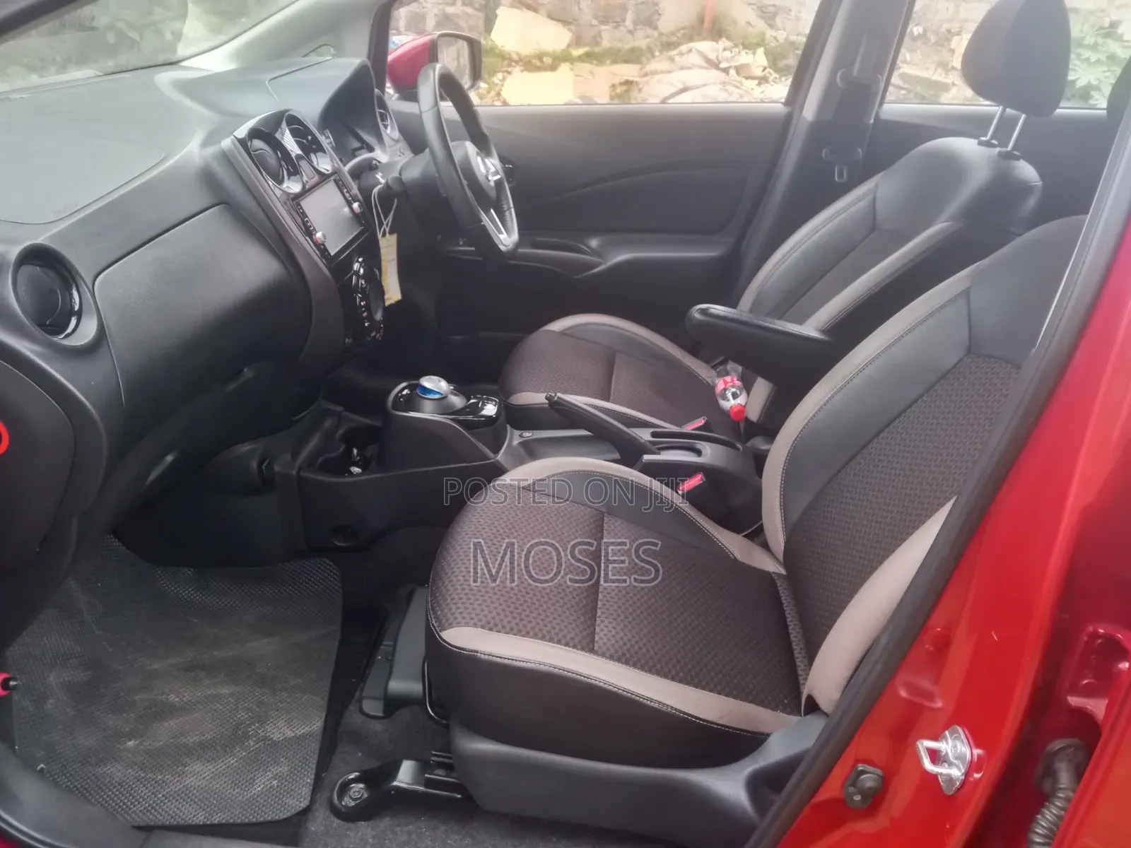 Nissan Note 2017 Red