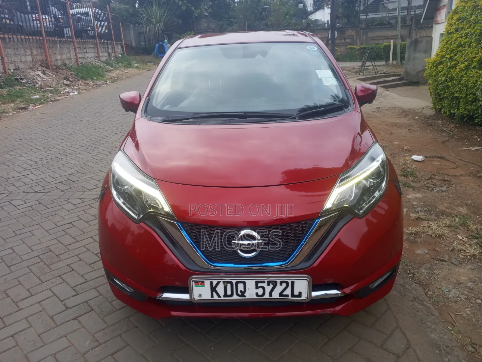 Nissan Note 2017 Red