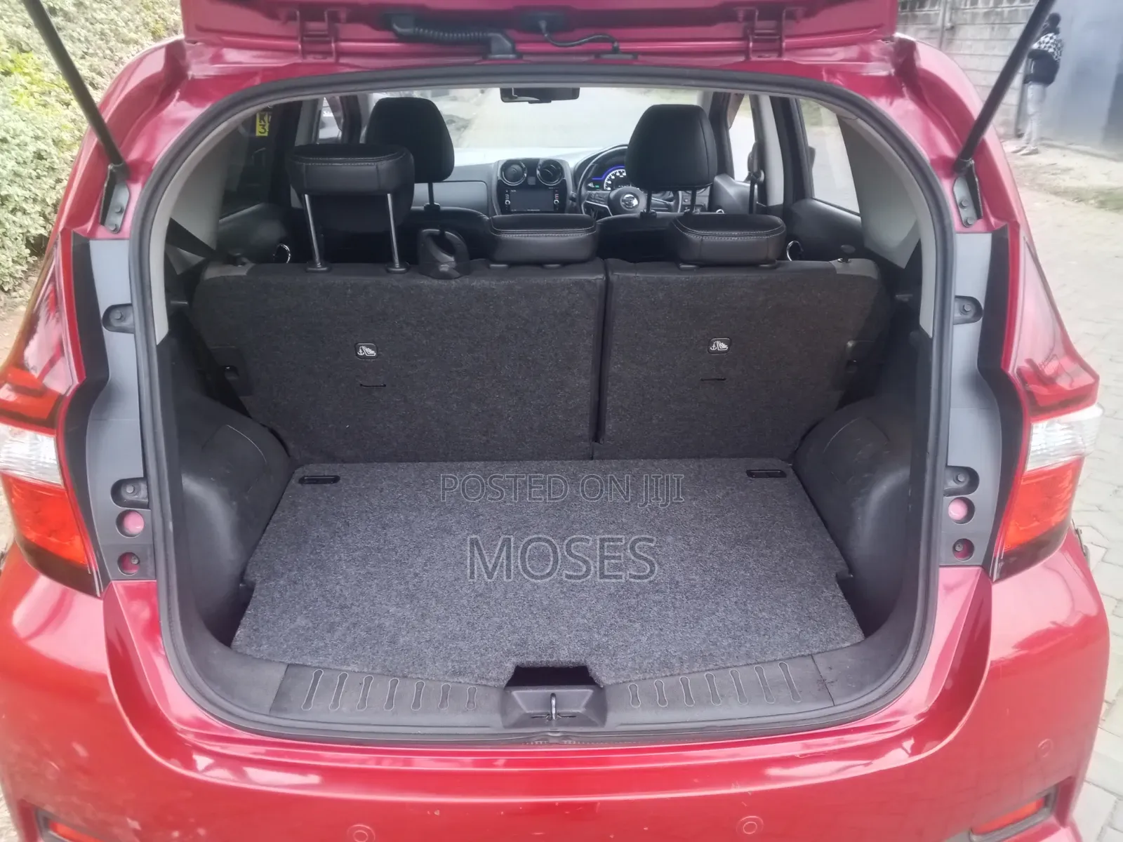 Nissan Note 2017 Red
