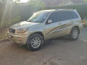Toyota RAV4 2001 Beige