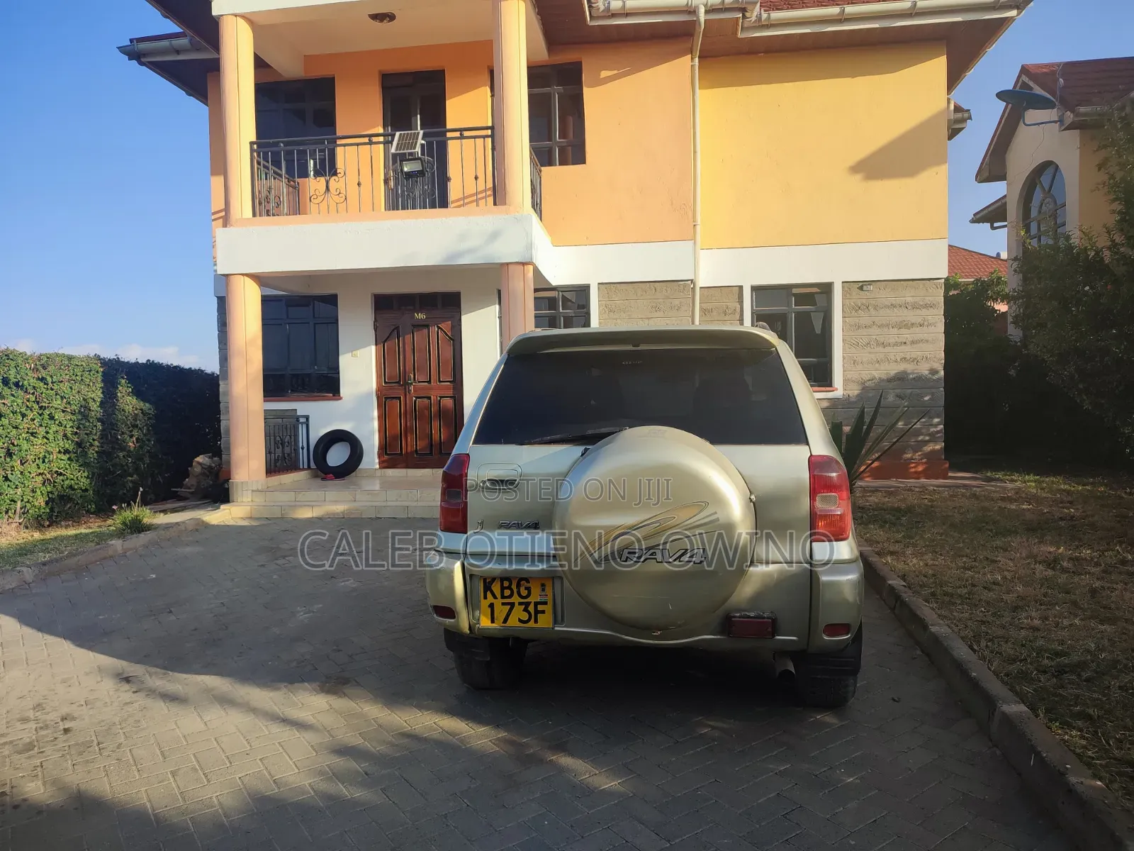 Toyota RAV4 2001 Beige