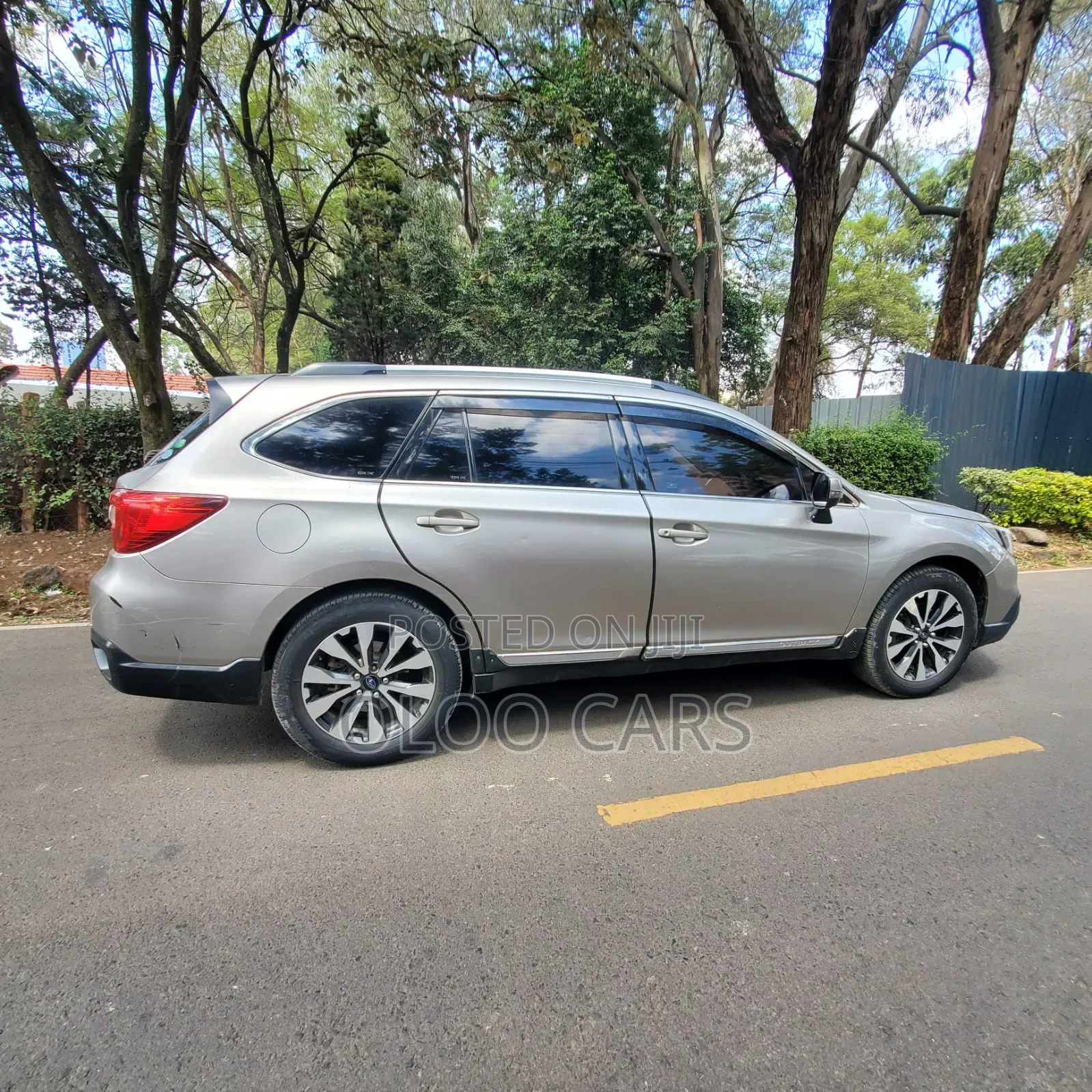 Subaru Outback 2017 Silver