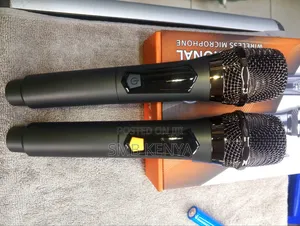 Dual Mic UHF Wireless Microphone
