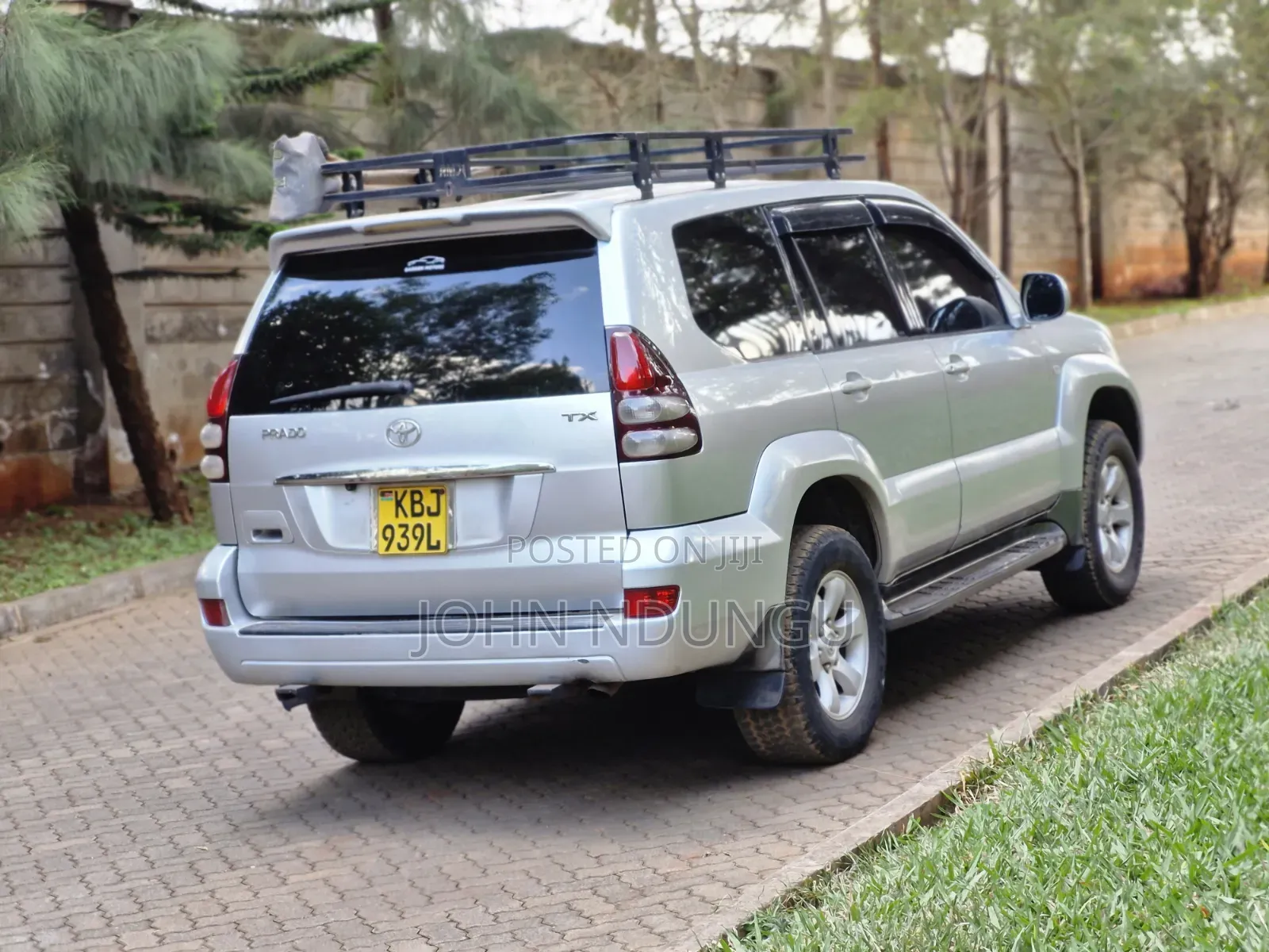 Toyota Land Cruiser Prado 2004 Silver