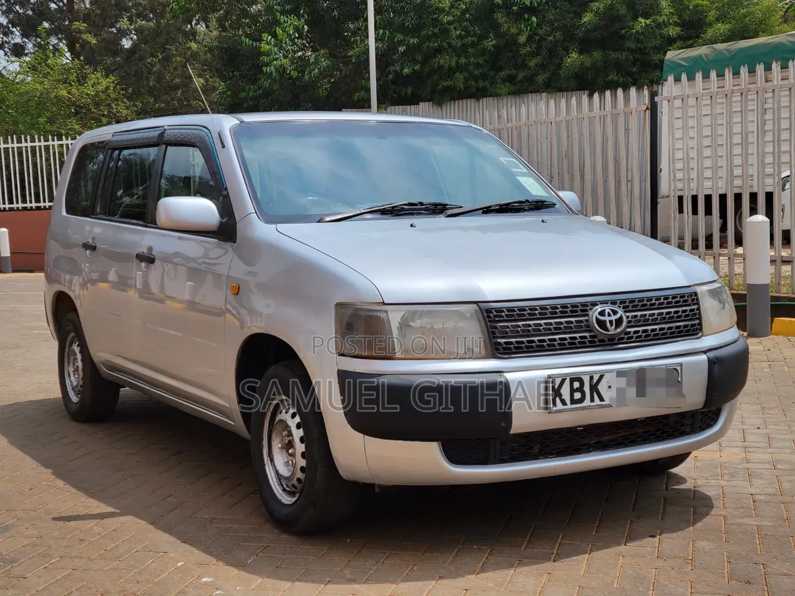 Toyota Probox 2002 Silver