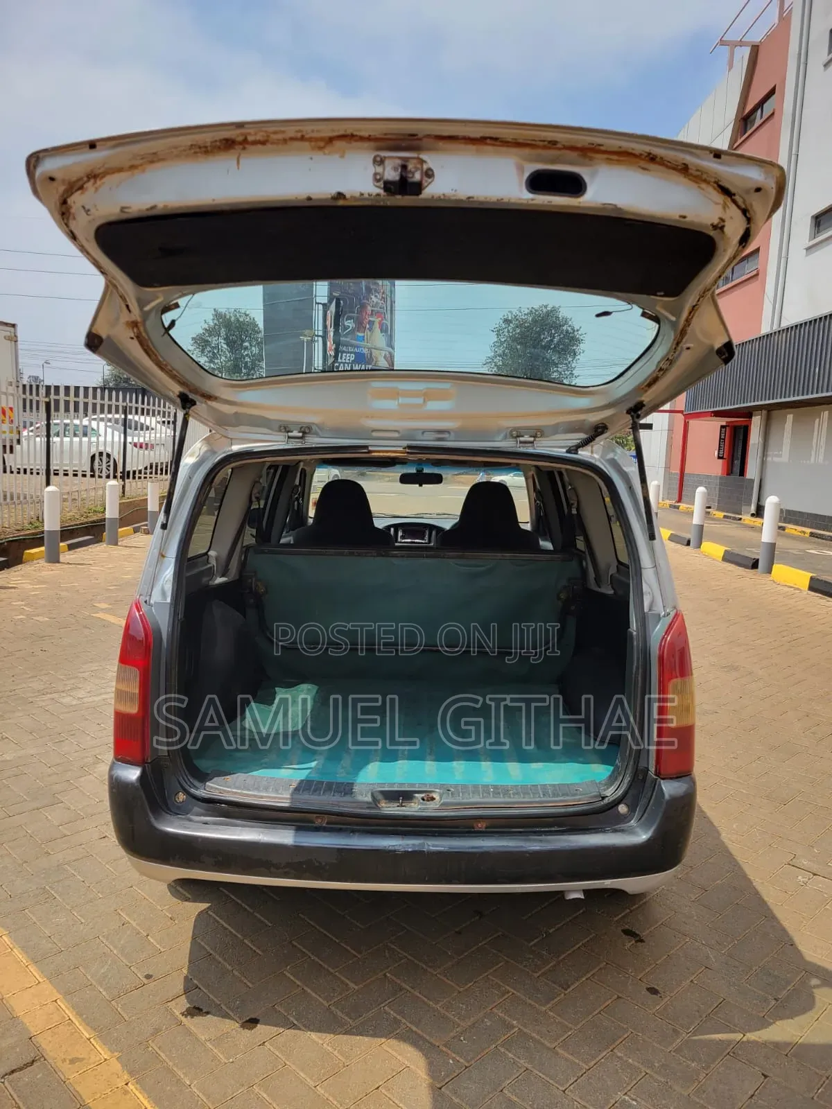 Toyota Probox 2002 Silver