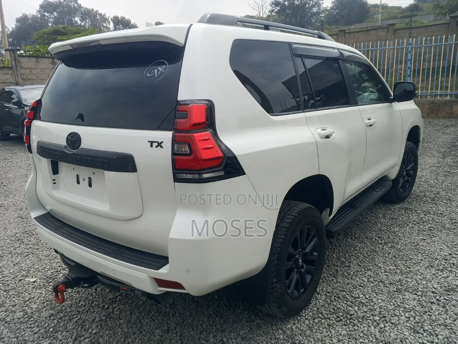 Toyota Land Cruiser Prado 2021 White