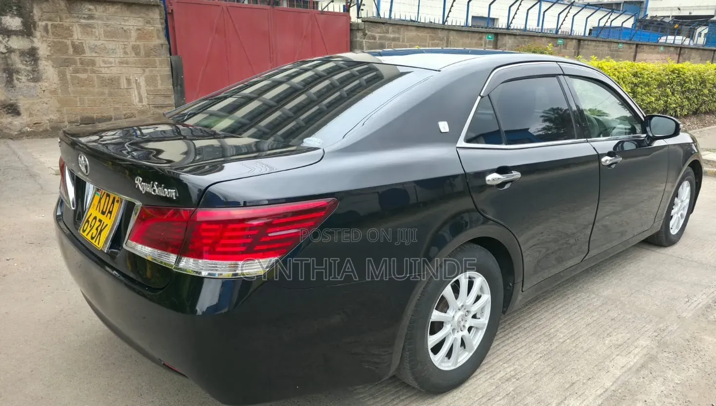 Toyota Crown 2013 Black