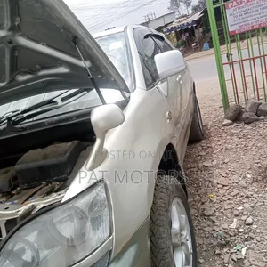 Toyota Harrier 2.4 16V 2001 Silver