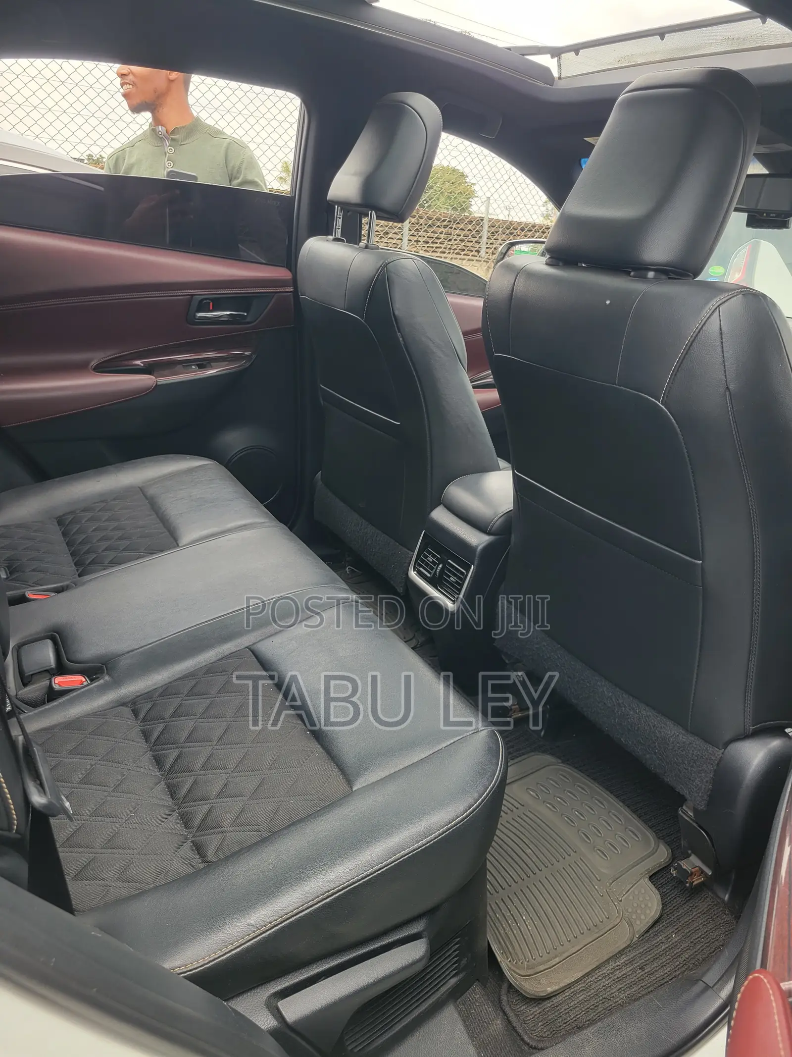 Toyota Harrier 2.0 2016 White