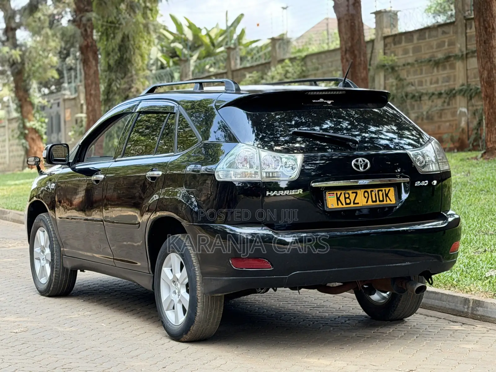 Toyota Harrier 2.4 2007 Black