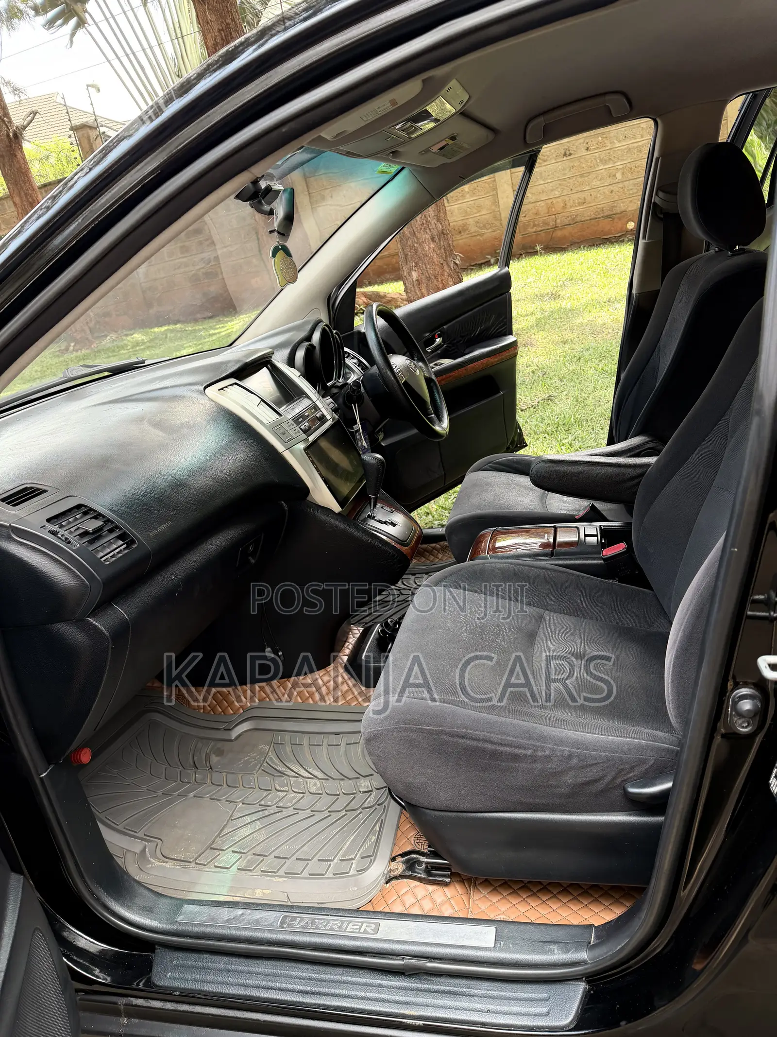 Toyota Harrier 2.4 2007 Black