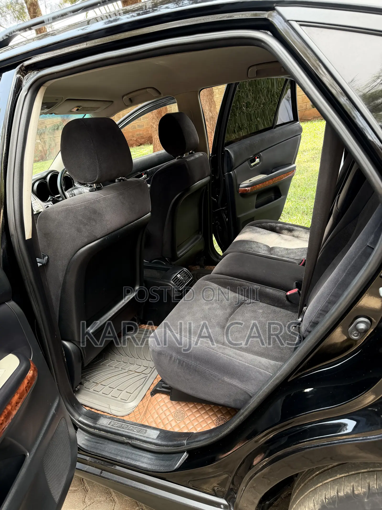 Toyota Harrier 2.4 2007 Black