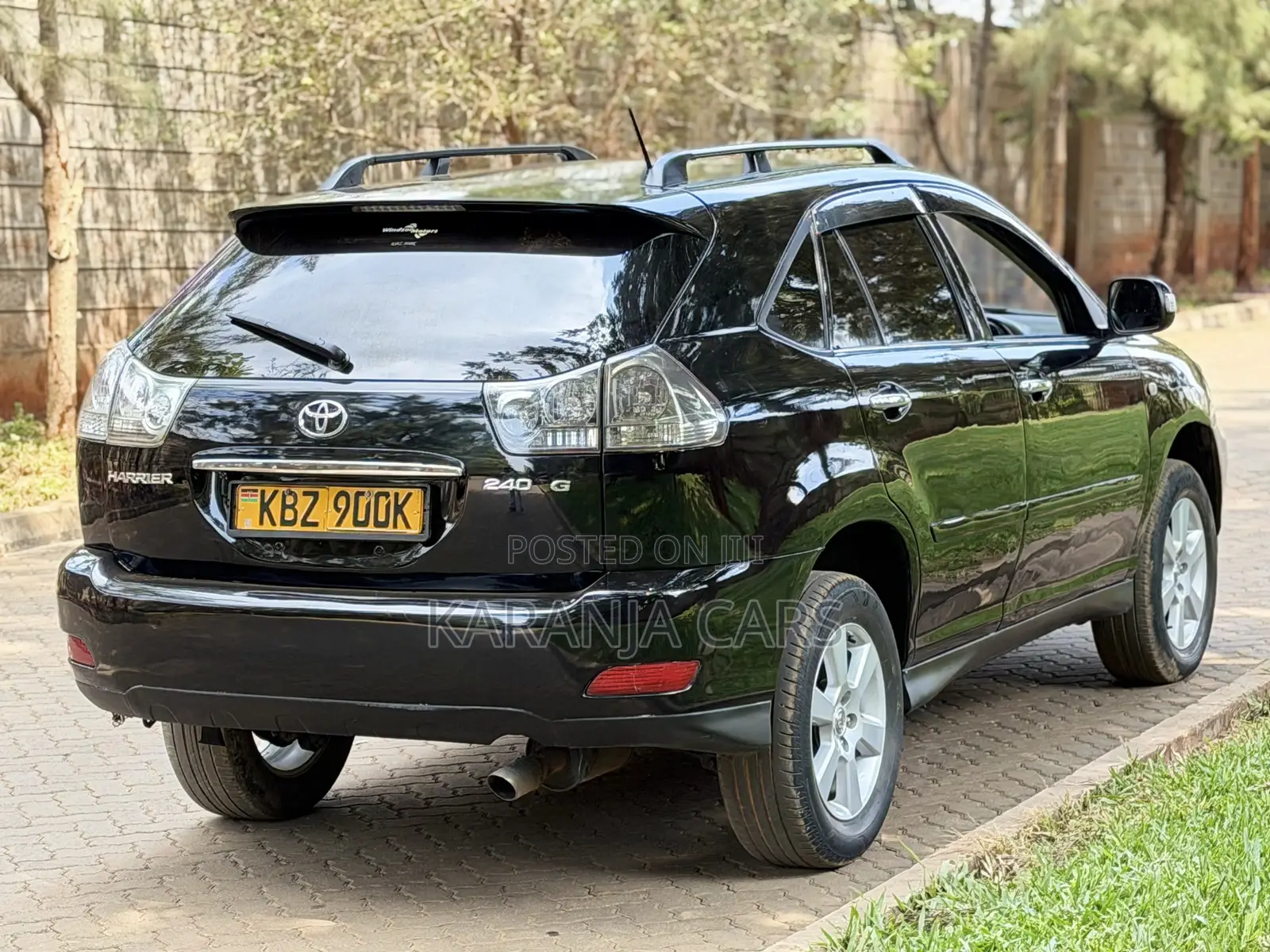 Toyota Harrier 2.4 2007 Black