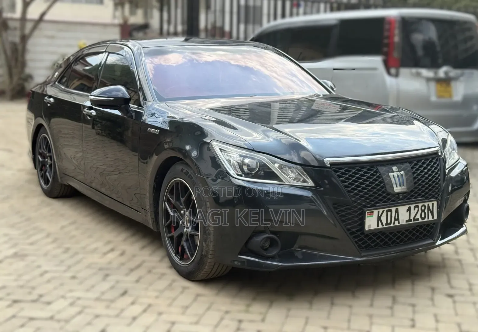 Toyota Crown 2013 Gray