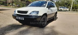 Toyota Harrier 2000 White