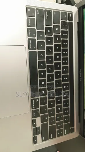 New Laptop Apple MacBook Pro 8GB Intel Core M2 SSD 256GB