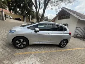 Honda Fit 2015 Silver