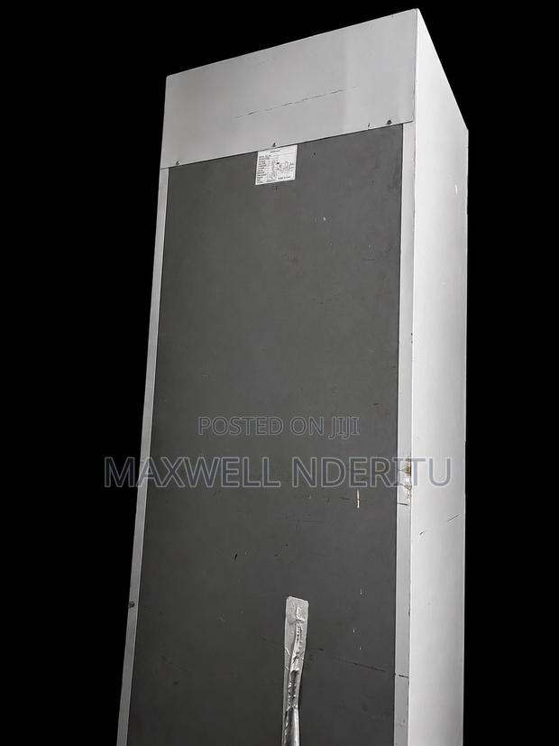 Display Fridge - thumbnail 3