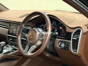 Porsche Cayenne 2019 Black