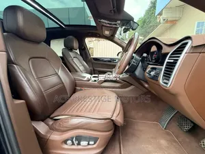 Porsche Cayenne 2019 Black