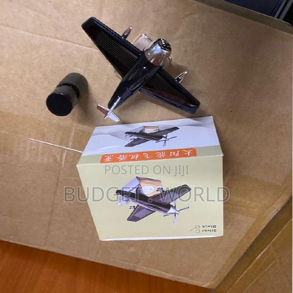 FT2 Solar Powered Rotating Car Perfume Ornament - thumbnail 2