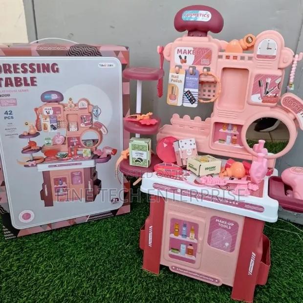 Kids Dressing Table - main view