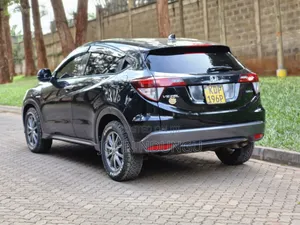 Honda Vezel 2016 Black
