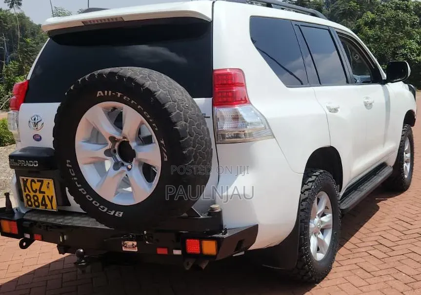Toyota Land Cruiser Prado 2010