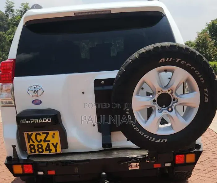 Toyota Land Cruiser Prado 2010