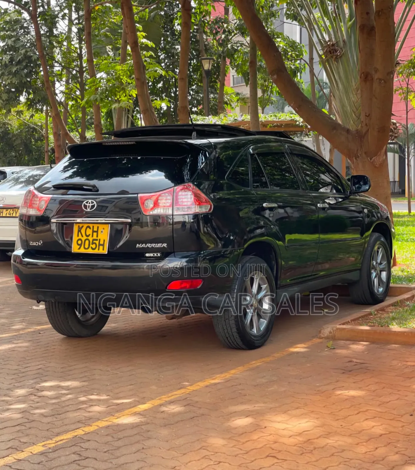 Toyota Harrier 2010 Black
