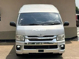 Toyota HiAce 2019 Silver