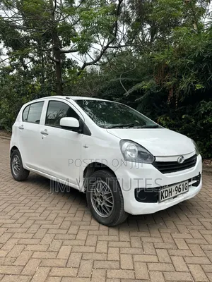 Daihatsu Mira 2015 White
