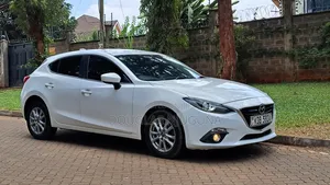 Mazda Axela SV Premium 2014 White